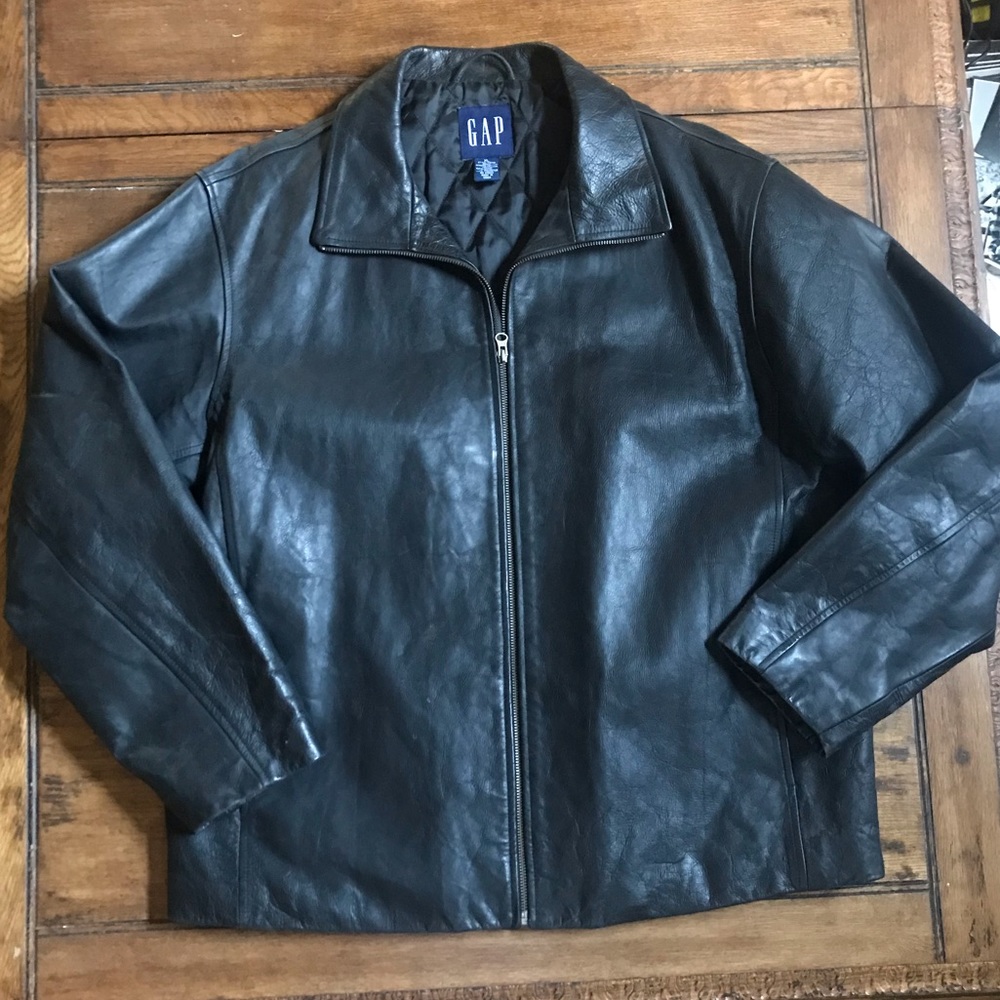 CLASSIC GAP GENUINE LEATHER JACKET